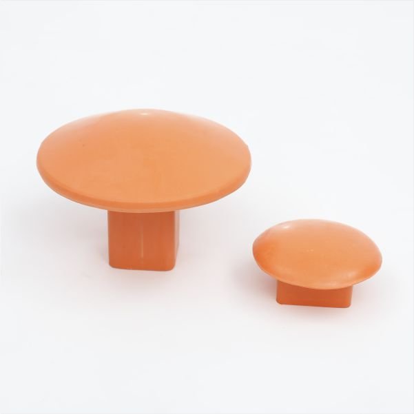 ACCESSORIES AND SPARES