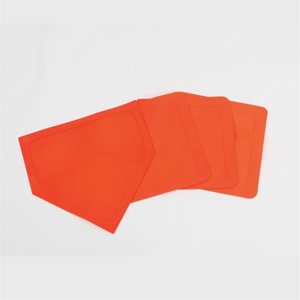THERMOPLASTIC BASES